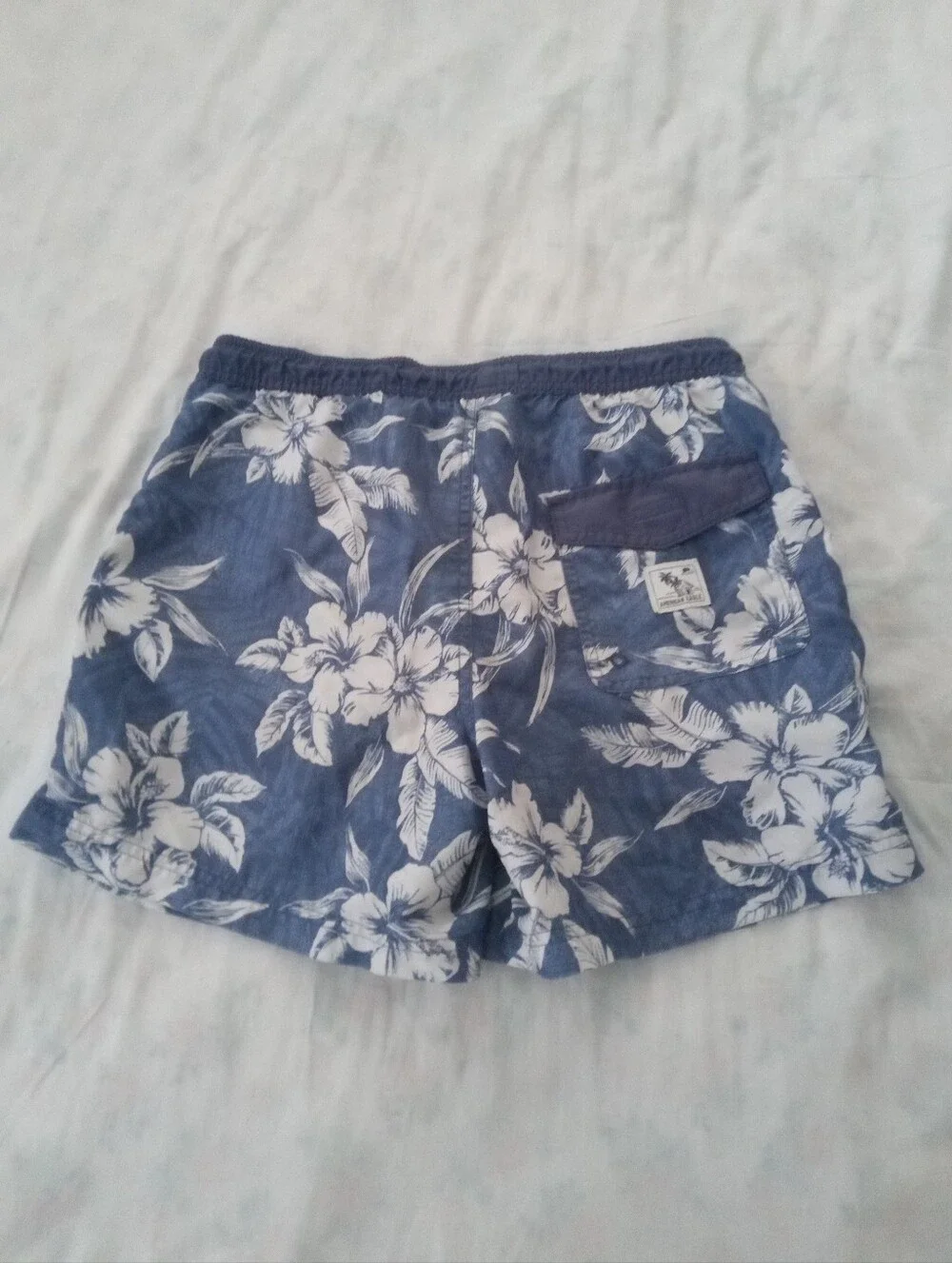 American Eagle Outfitters Blue and White Floral Swim Trunks